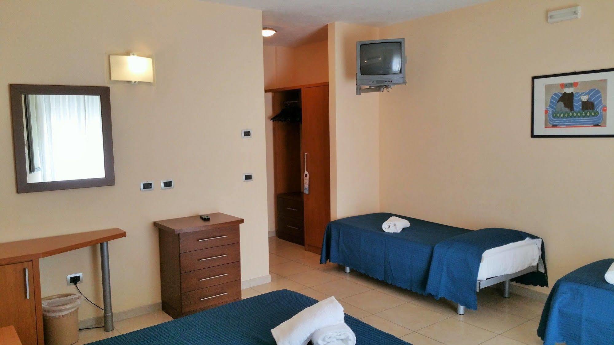 Hotel Club Koine Otranto Exterior foto